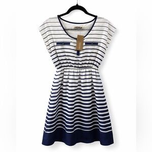 Francesca’s Size Small Navy and White Stripe Dress NWT